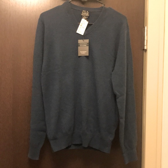 NWT Jos A. bank 100% cashmere v- neck sweater - Picture 6 of 9